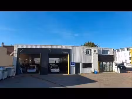 [vente urgente] murs commerciaux idéalement situés – montigny-le-bretonneux (78180)