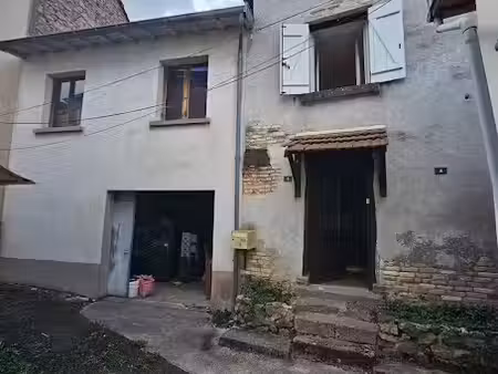 vente maison 4 pièces 80 m² à panissières (42360)  43 000 €