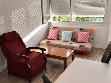 appartement meublé 2 pièces 42 m² – gare fontainebleau-avon à pied