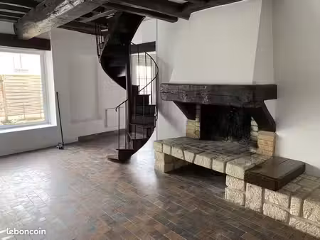 maison de village 4 pièces 96 m²
