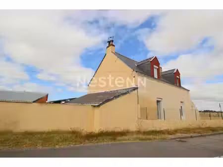 montoir de bretagne maison à rénover de 110 m² trois chambres avec terrain et dépendances