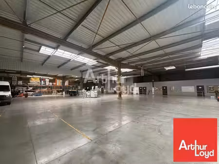 local d'activite 2000 m² dompierre sur yon