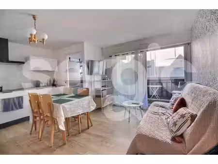 appart. t2 meublé