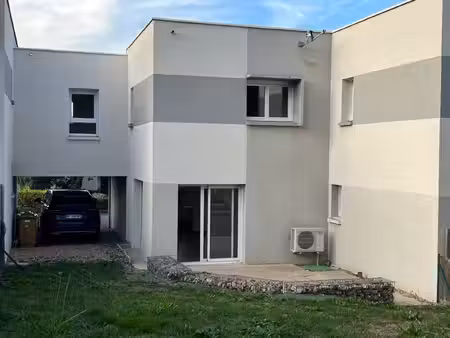 la méaugon – appartement esprit maison  3 chambres