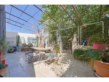 exclusivité - montolivet/bois-luzy - bas-de-villa - jardin -