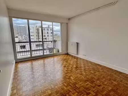 a louer 2 pieces 46.05m² paris xvème. beaugrenelle