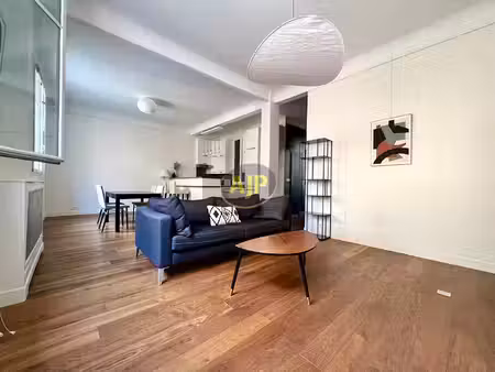 rue joseph de maistre - superbe t2 meublé - paris 18