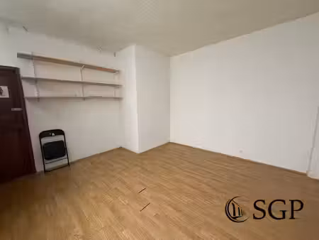 local commercial