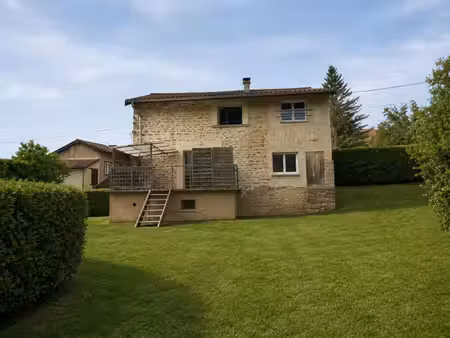 maison en pierre au cœur du revermont
