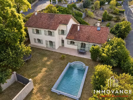 maison 6 pièces avec jardin et piscine + 2 appartements