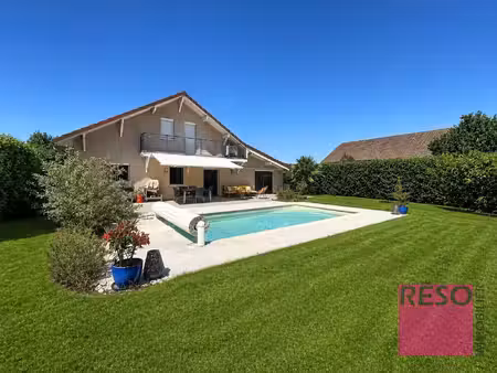 maison individuelle avec piscine – un cadre de vie privilégi?