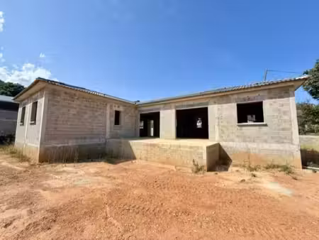 santa lucia di moriani (20)  maison 5 pièces de 117 m2 avec garage