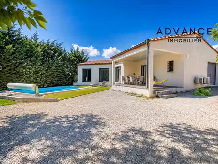 villa contemporaine t4 (110m²) de 2019 de plain-pied avec pisci