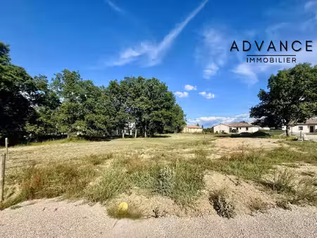 ? terrain 1053m² viabilisé – calme & liberté totale