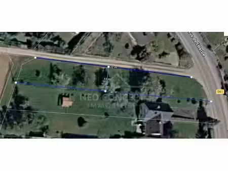 terrain constructible en bordure de champs