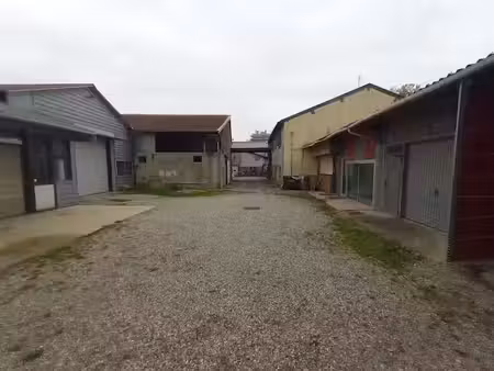 vente maison 2 pièces 400 m² à vaulx-en-velin (69120)  450 000 €