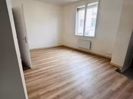 location appartement 1 pièce 22 m² à libourne (33500)