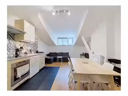 studio à louer   saint-gilles (vbe64445)