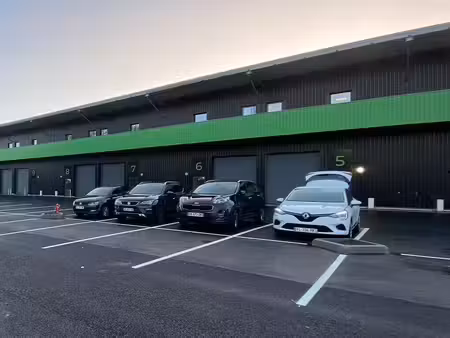 location entrepôt 300m²
