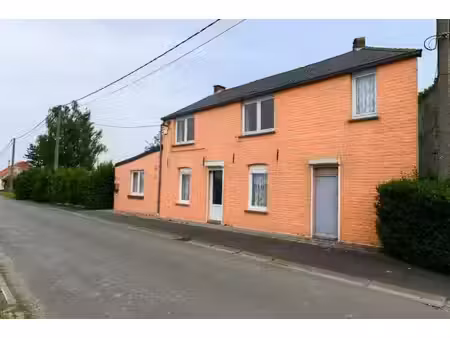 maison de campagne 4 façades sise à moustier