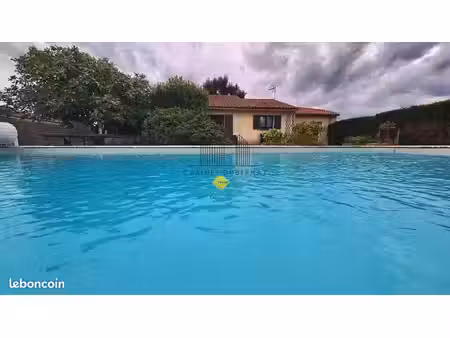 ludon medoc - maison 3 chambres - piscine et t2 indépendant