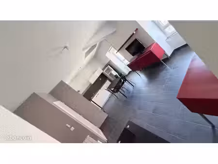 appartement t2 40m2 meublé refait à neuf annonay centre près du champs de mars 700