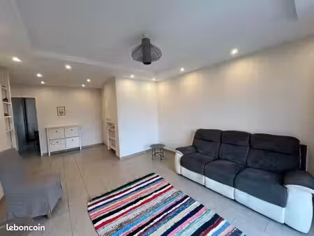 appartement 3 pièces 72 m²