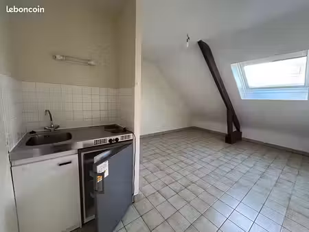 appartement 1 pièce 17 m²