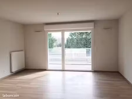 appartement 3 pièces 65 m²