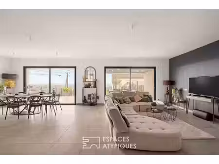 maison contemporaine lumineuse au coeur du beaujolais