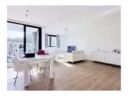appartement à louer à rue julie dessy 8 dave (vbe64482)