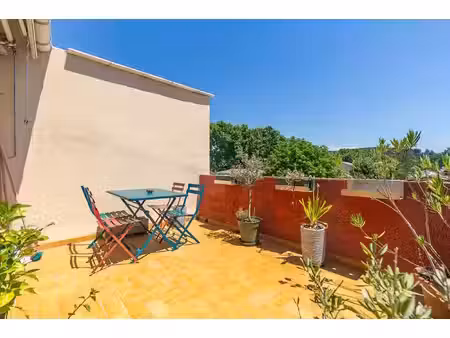 location appartement 3 pièces 68 m² à aix-en-provence (13080)
