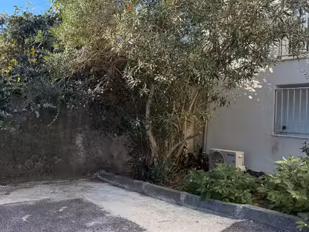 nimes - rouget de lisle - emplacement parking   securise