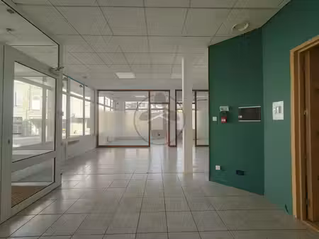 local commercial