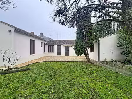 lucon maison 4 chambres
