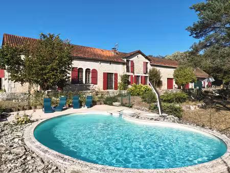maison à vendre à thenon (24210) - dordogne