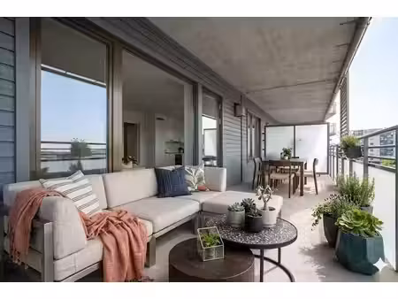 beau t4 de 83 m² avec balcon  3 chambres & pièce de vie 31 m²
