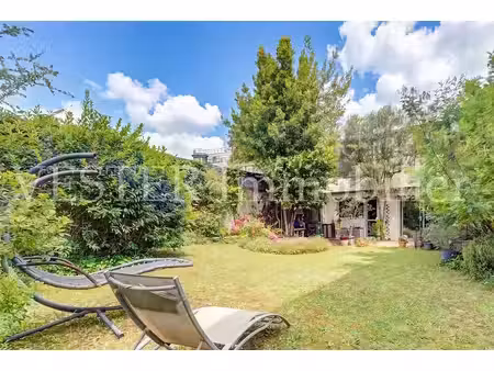 à deux pas de paris  maison généreuse pensée pour bien vivre