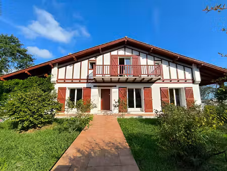 maison ciboure 9 pièce(s) 200 m2