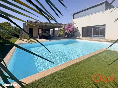 maison 6 pièces 190 m²