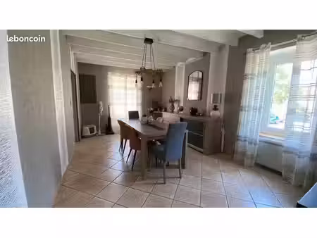maison 6 pièces 135 m²
