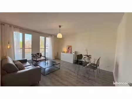 location t2 meublé