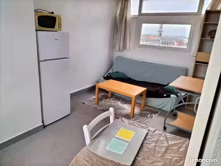 studio 1 pièce 17 m²