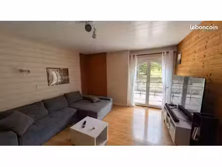 t2 74m²