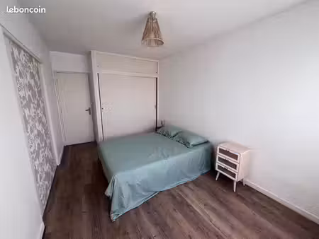 appartement 1 pièce 11 m²