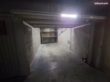 location box/garage 18 6 m2