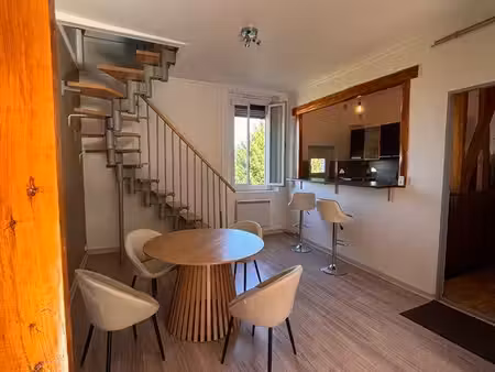 ? à louer – t2 duplex meublé de 47 m² – saint-julien-les-villas