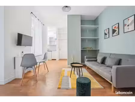 studio 1 pièce 27 m²