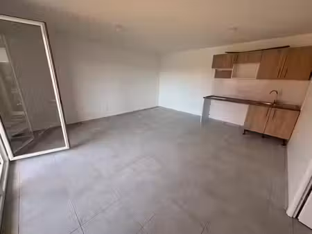location appartement 3 pièces 64 m² à labarthe-sur-lèze (31860)  759 €