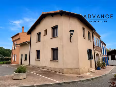 magnifique maison de village au coeur de villaries
